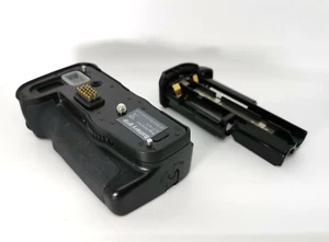 "Excellent+++" Pentax D-BG4 Battery Grip for Pentax K-7 K-5 K-5ii K-5iis - Picture 1 of 8