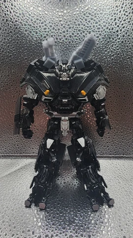 TRANSFORMERS STUDIO SERIES IRONHIDE DOTM GUNS Cover