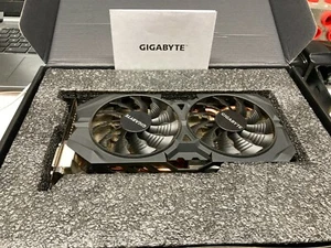 Gigabyte (GV-R938G1 GAMING-4GD) Graphics Card - Picture 1 of 4