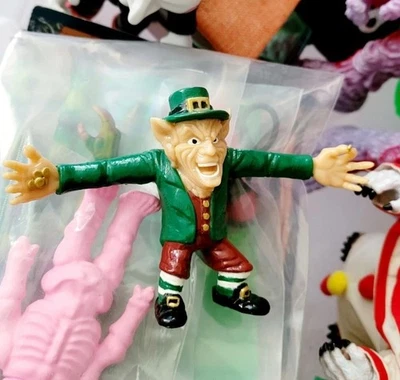 Figura Leprechaun Promo KO Horror Rara Personalizada Resina Pintada a Mano Foto 1 de 4