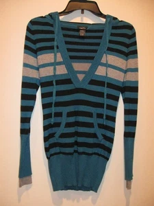 Juniors Rue 21 Striped Sweater with hoodie Size Small - Picture 1 of 4