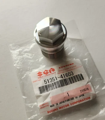 SUZUKI GT250 X7 FORK TUBE STANCHION CAP TOP BOLT 51351-41603 - Image 1 of 3