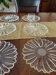 VINTAGE 70’S SET OF SIX INDIANA CRYSTAL PETAL FLOWER GLAS PLATE EUC - Bild 1 von 4