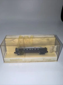 Bachmann N Scale Gauge Wabash Railroad Braced Gondola With Rock Load Train Car - Picture 1 of 4