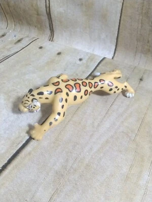 Figura Sabor Disney Tarzán Leopardo Ataque Burroughs y Disney  Foto 1 de 4