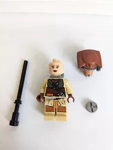 LEGO Star Wars Boushh Leia Minifigure sw0407 From Jabba’s 9516 Genuine - Picture 1 of 3