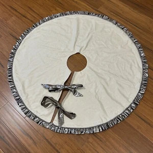 Handmade 50" Ruffled Christmas Tree Skirt Pewter Ties Shimmery Lined Unique - Picture 1 of 5