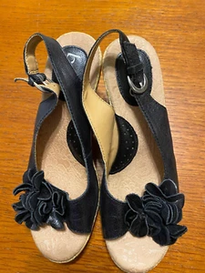 BOLO WEDGES BLACK LEATHER, SIZE 7, GREAT CONDITION - Picture 1 of 4