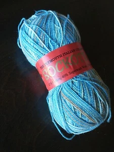 Plymouth "Sockotta" one 4 oz skein in multi colors Blue/cream Cotton Wool Nylon - Bild 1 von 5