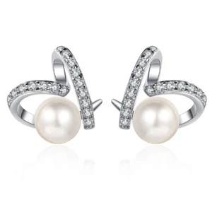 7MM 5A Freshwater Pearl GRA VVS1 Moissanite Heart Stud Earrings 14K Gold Finish - Picture 1 of 8