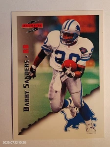 1995 Score Barry Sanders Lions card #2 - Picture 1 of 2
