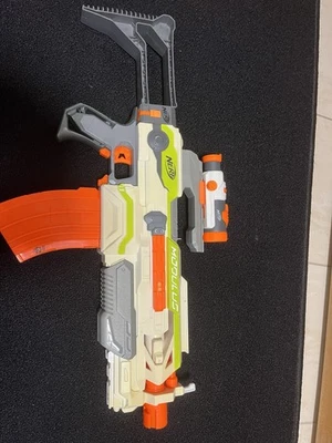 NERF Modulus ECS-10 mit viel Zubehör funktionierend - Bild 1 von 4
