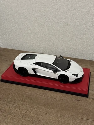AUTOart 1:18 Lamborghini Aventador LP720-4 50-летие в Bianco Canopus - Изображение 1 из 4