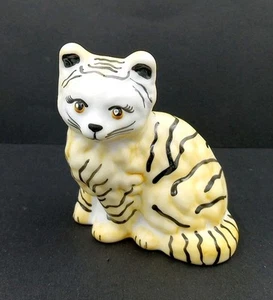 FENTON CAT FIGURINE FENTON MOULD, MOSSER EXC. YELLOW, BLACK STRIPS - Picture 1 of 13
