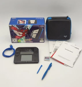 Nintendo 2DS Pokémon Y Bundle Gioco Console Rara Boxata Completa - Foto 1 di 24