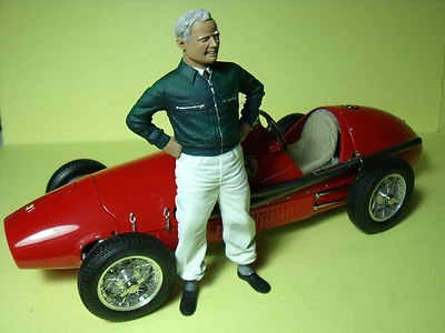 1/18 FIGURE  MIKE  HAWTHORN  VROOM  UNPAINTED   GP REPLICAS  EXOTO   CMC  CMR - Image 1 of 3