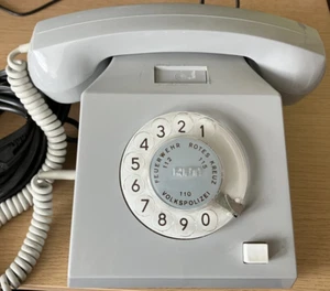 DDR Telefon Wählscheibe mit TAE-Stecker - VEB Fernmeldewerk Nordhausen grau 1977 - Bild 1 von 4