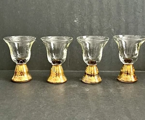 Set Of 4 Vintage Cordial/Shot Glasses Gold Colored Bottoms 3.5”h Capacity 1.5 oz - Picture 1 of 14
