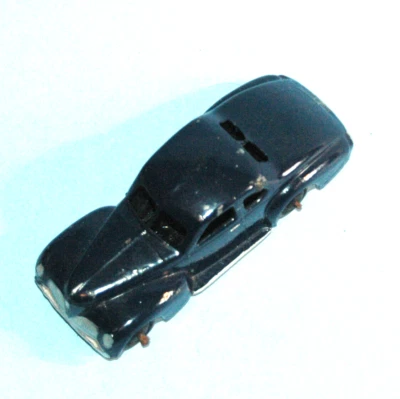 DINKY TOYS Meccano England #39f STUDEBAKER State Commander Coupé 1946 dark blue - Image 1 of 4