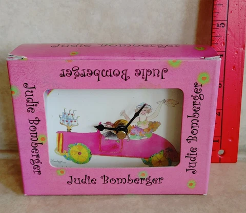Vintage Judy Bomberger Clock 1999 Car Desk Top NEW Cover
