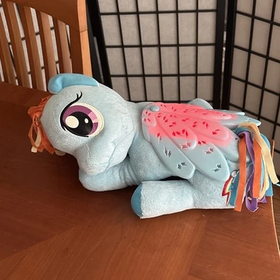 Luces de peluche My Little Pony RAINBOW DASH Dream Lites rojo/azul/verde luz nocturna Foto 1 de 4