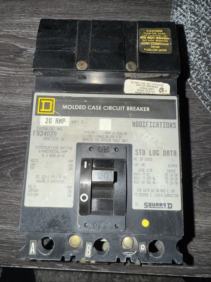 SQUARE D FA34020 FA I-LINE 3 POLE 20 AMP 480v CIRCUIT BREAKER SERIES 2 - Image 1 of 1