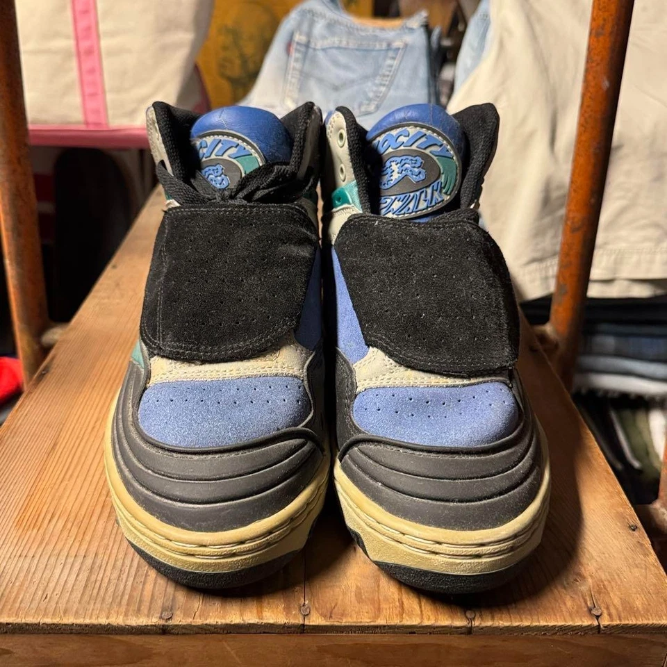 Airwalk Velocity Skater Zapatillas Zapatos tamaño US9 26 cm Azul Negro artícu... - Imagen 1 de 4