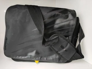 Genuine Nikon Canvas Medium Shoulder Bag Flexible Interior - Picture 1 of 8