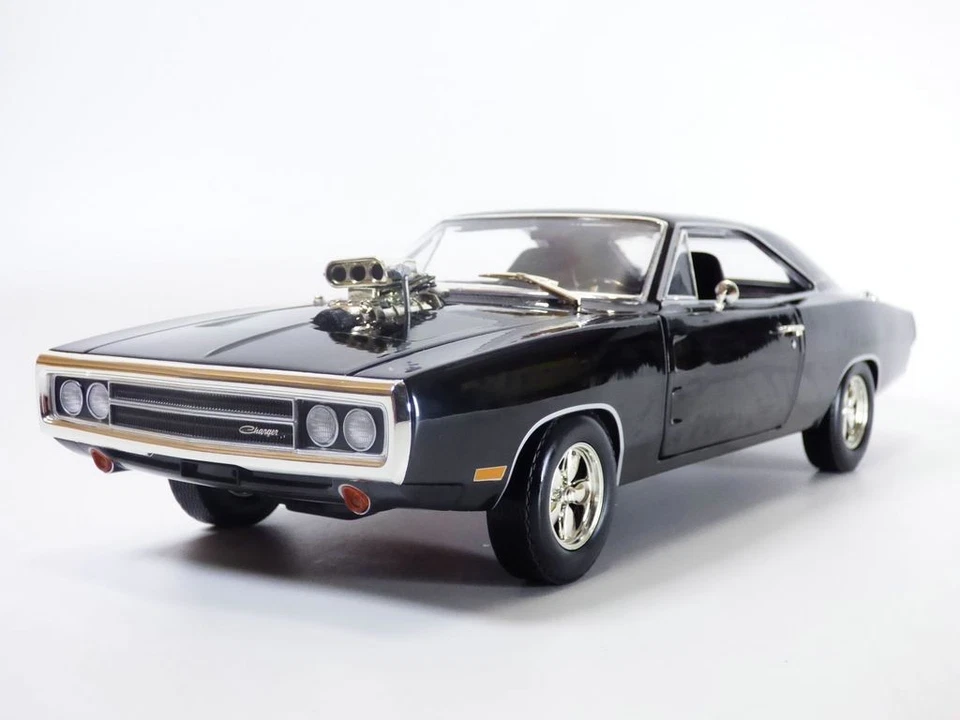 DODGE CHARGER R/T 1970 noir 1/18 Fast & Furious Dom's car - Image 1 of 1