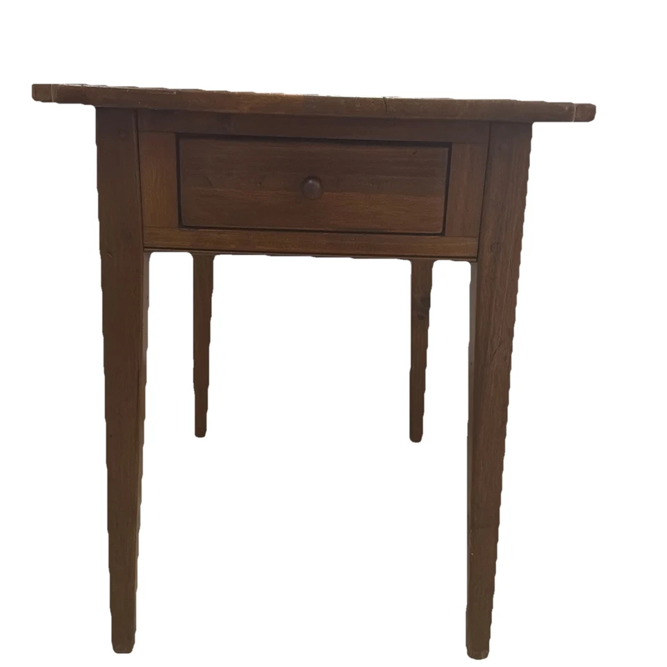 Mesa auxiliar rectangular vintage de pino natural Ethan Allen Foto 1 de 4