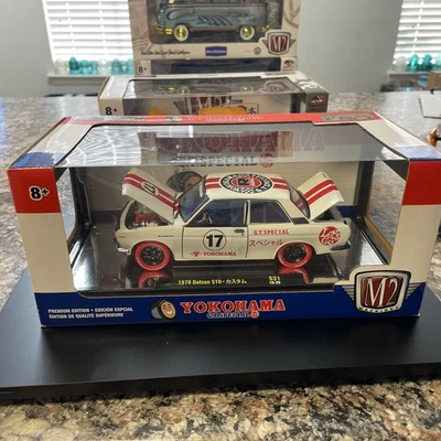 M2 MACHINES 1970 Datsun 510 White Red Tire Chase Auto-Japan 1:24 40300-S31 2019 - Image 1 of 4