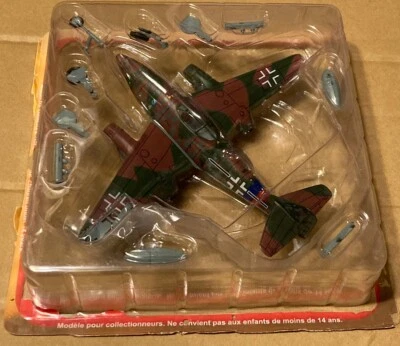 Die Cast  Messerschmitt Me262 W.W.II Aircraft Collection Fighter 1/72 - Image 1 of 2