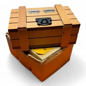 MIKAME CRAFT MYSTERY BOX (PRECURSOR TO PIRATE BOX)/ Collectible Magic Trick - Picture 1 of 7