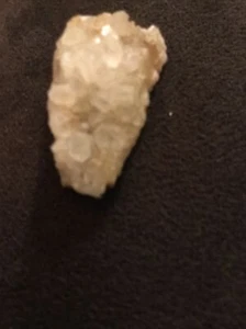 Crystals & Mineral Specimens - Picture 1 of 3