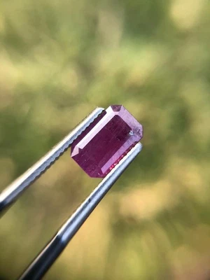 1.65 Ct Kashmir  Ruby Rare Emerald Cut Natural Corundum Stone - Image 1 of 4