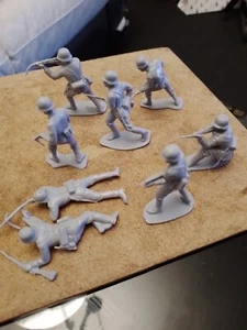 1/32 ww2 recast airfix/marx 8 infantry - Picture 1 of 6