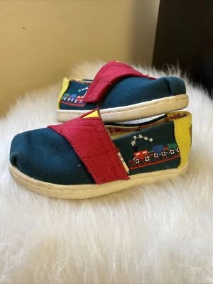 Toms 刺绣火车主要颜色幼儿 6 码一脚蹬/带帆布鞋 — 第 1/4 张图片