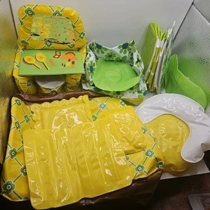 VTG 70s Barbie Doll House Puff 'N Play Blow Up Inflatable Furniture Green Flower - Picture 1 of 24