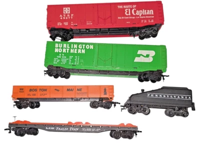 Lot of 5 HO Gauge Freight Cars RTR READ - Image 1 of 4