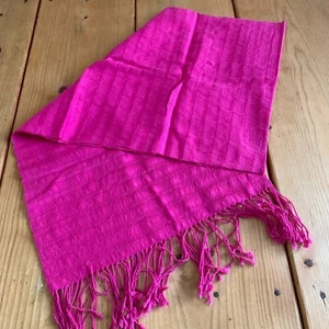 Maya Mexican Chiapas Hand Loomed Scarf Women's 15x60 in Pink Rectangle Long - Picture 1 of 4