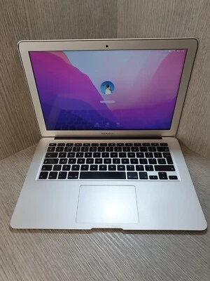Apple MacBook Air 13.3" i5 @1.8GHz 8GB 250GB SSD Early 2017 A1466 Grade C EN0708 - Image 1 of 4