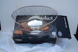 Cesta de fruta de pan plateada vintage Leonard de alambre ovalado Hong Kong con caja - Imagen 1 de 12