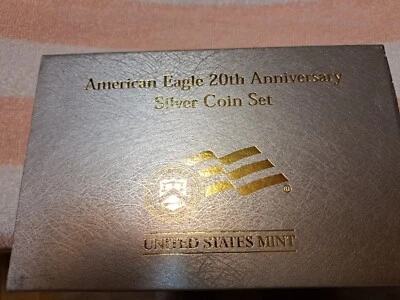 Juego Silver Eagle 2006-W (3 monedas) con caja y certificado de autenticidad 20 aniversario Foto 1 de 2
