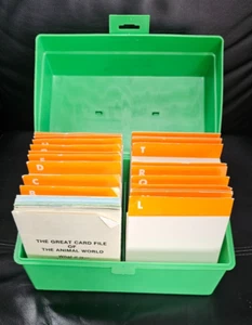 Vintage Illustrated Wildlife Treasury Animal Fact Cards & Case - Picture 1 of 15