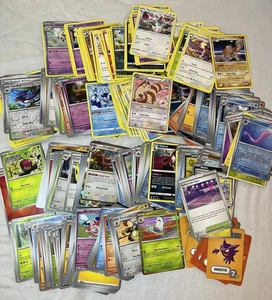 300+ Pokemon Card Cards Lot - Some Diamond, A Few Star - Most Common - Read! - Bild 1 von 8