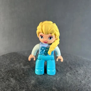 Minifigura Lego Duplo Disney Princesa Frozen Reina Elsa 2,5 pulgadas - Imagen 1 de 10