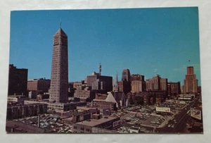 Skyline, Minneapolis, Minnesota. Postcard (X1) - Imagen 1 de 2