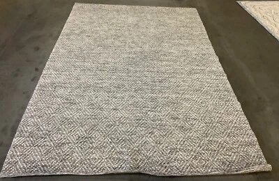 CAMEL / GREY 6' X 9' Flaw in Rug, Reduced Price 1172667930 NAT503C-6 - Image 1 of 3