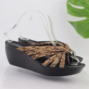 Donald Pliner Italy Women's Cathe Sandal Size 8.5 Wedge Heel Slide Snakeskin - Picture 1 of 16