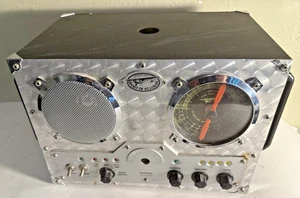 SPIRIT of ST. LOUIS FIELD RADIO w/CASSETTE AM/FM/WB S.O.S.L. COLLECTION NICE - Picture 1 of 8